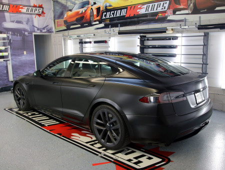 Tesla S Satin Black