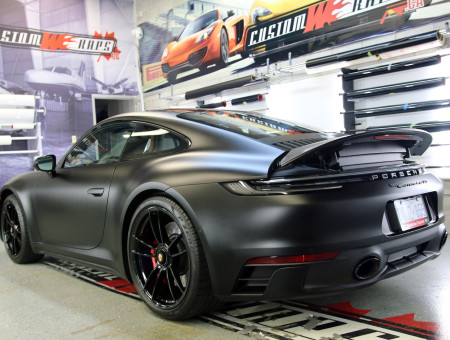 Porsche 911 4GTS Matte Deep Black